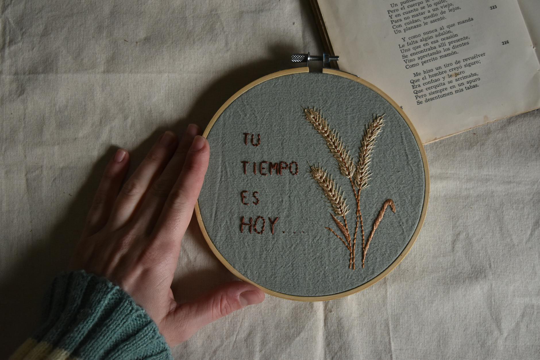 machine embroidery hoop with Christmas in the hoop design